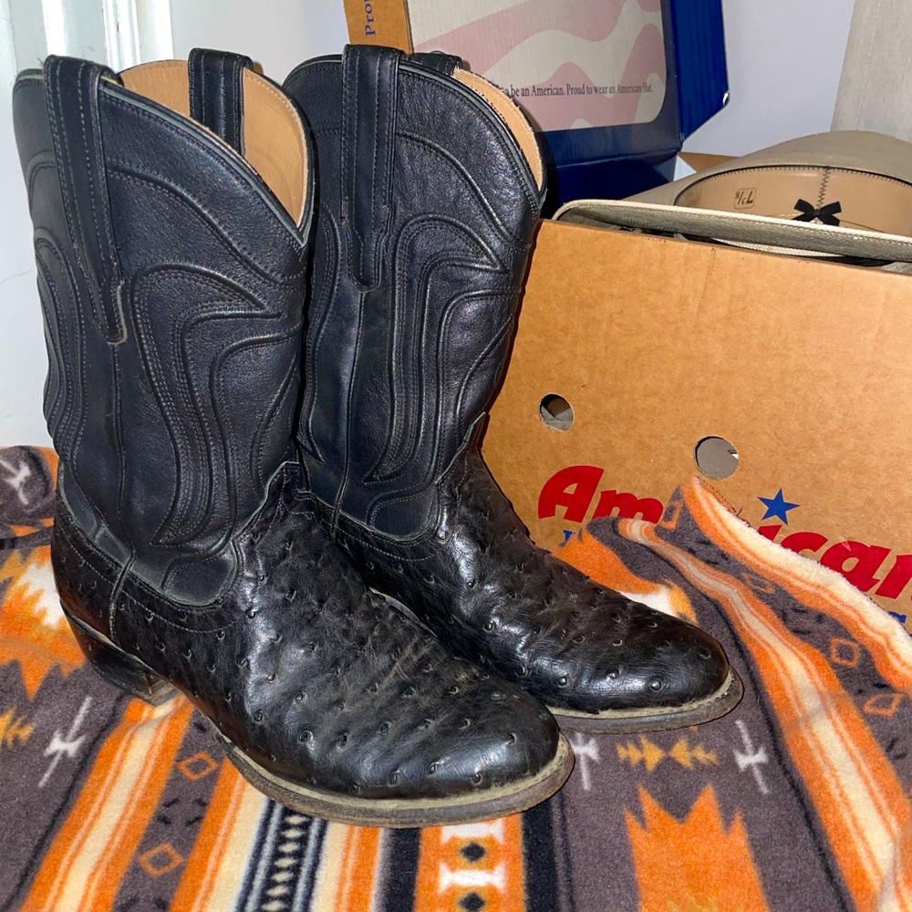 Tecovas ostrich skin round toe men’s cowboy boots